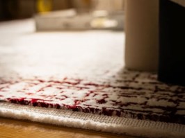 Dizaina paklājs Memf 380 sarkans